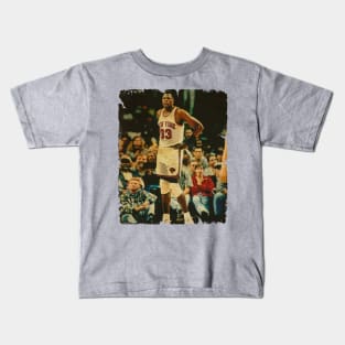 Patrick Ewing - Vintage Design Of Basketball Kids T-Shirt